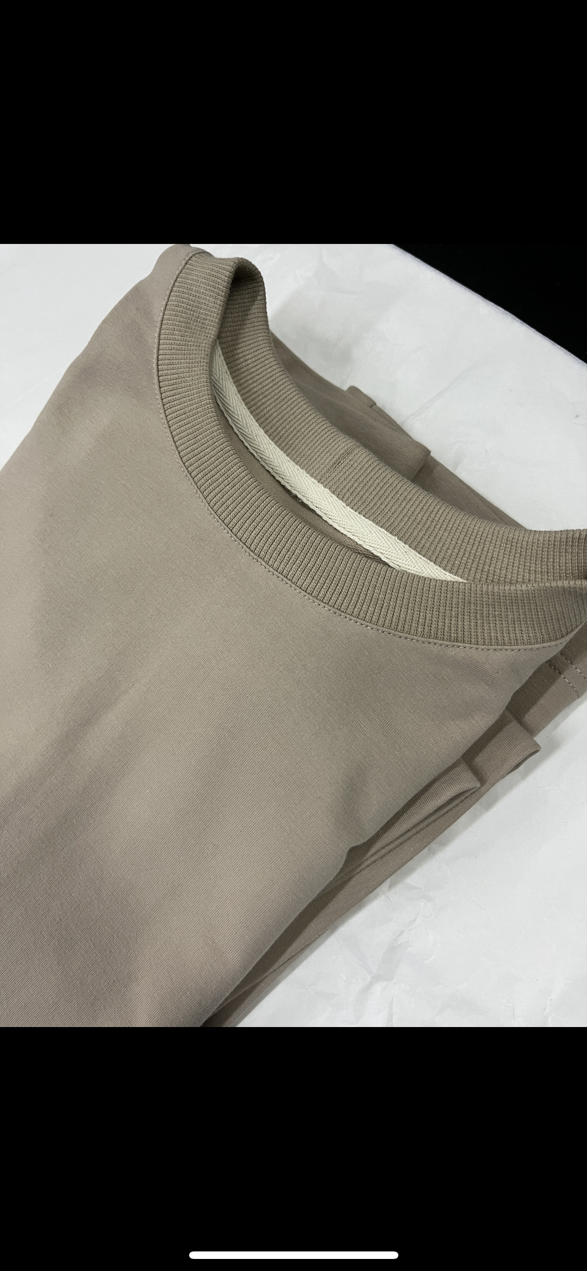 Marškinėliai Smėlio spalvos