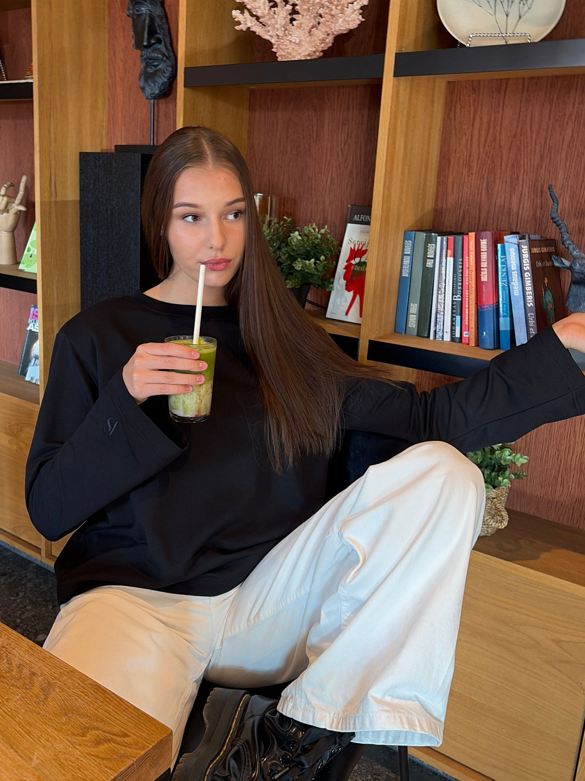 Marškinėliai Long sleeve Juoda