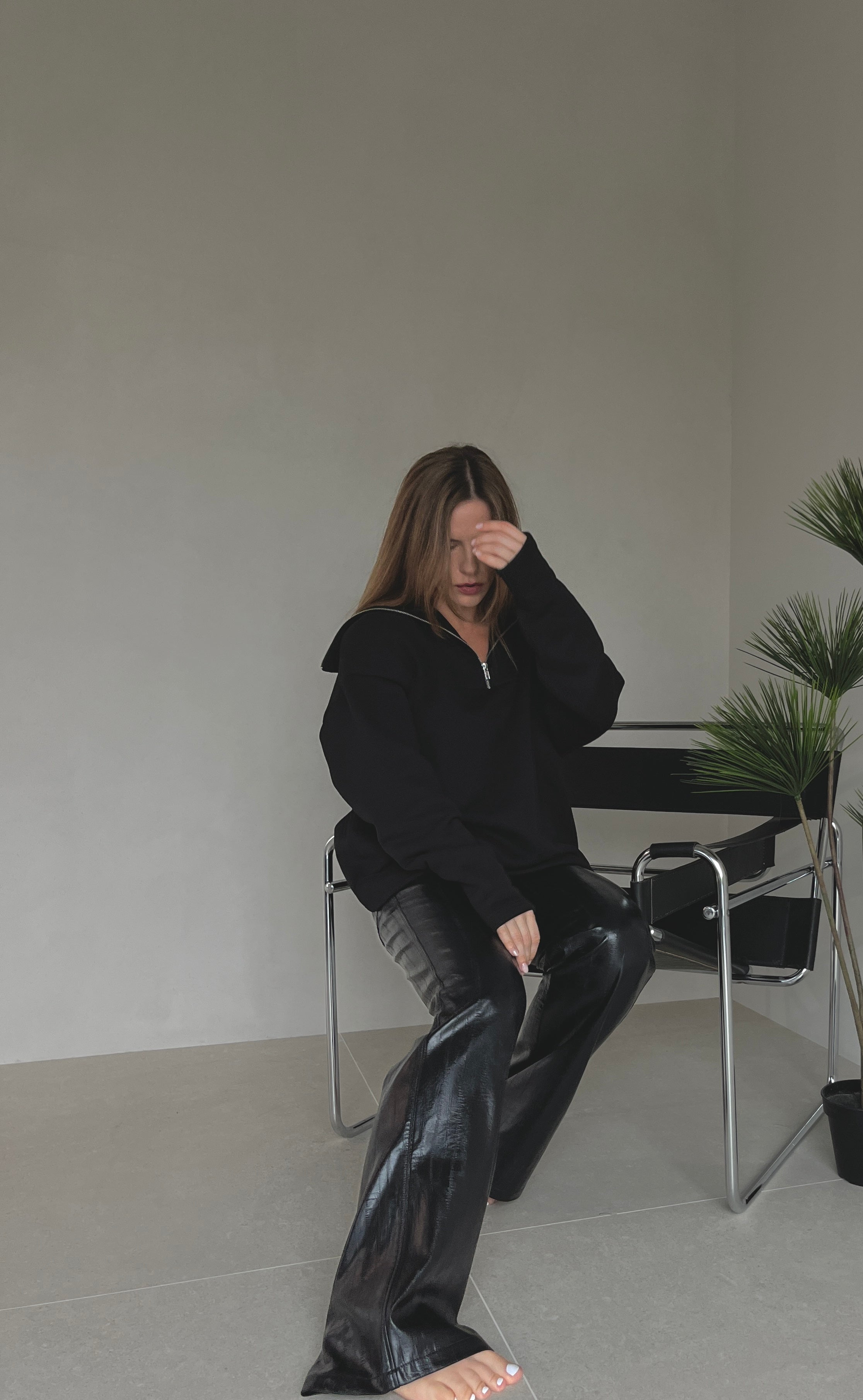 Minimalistinis oversize džemperis