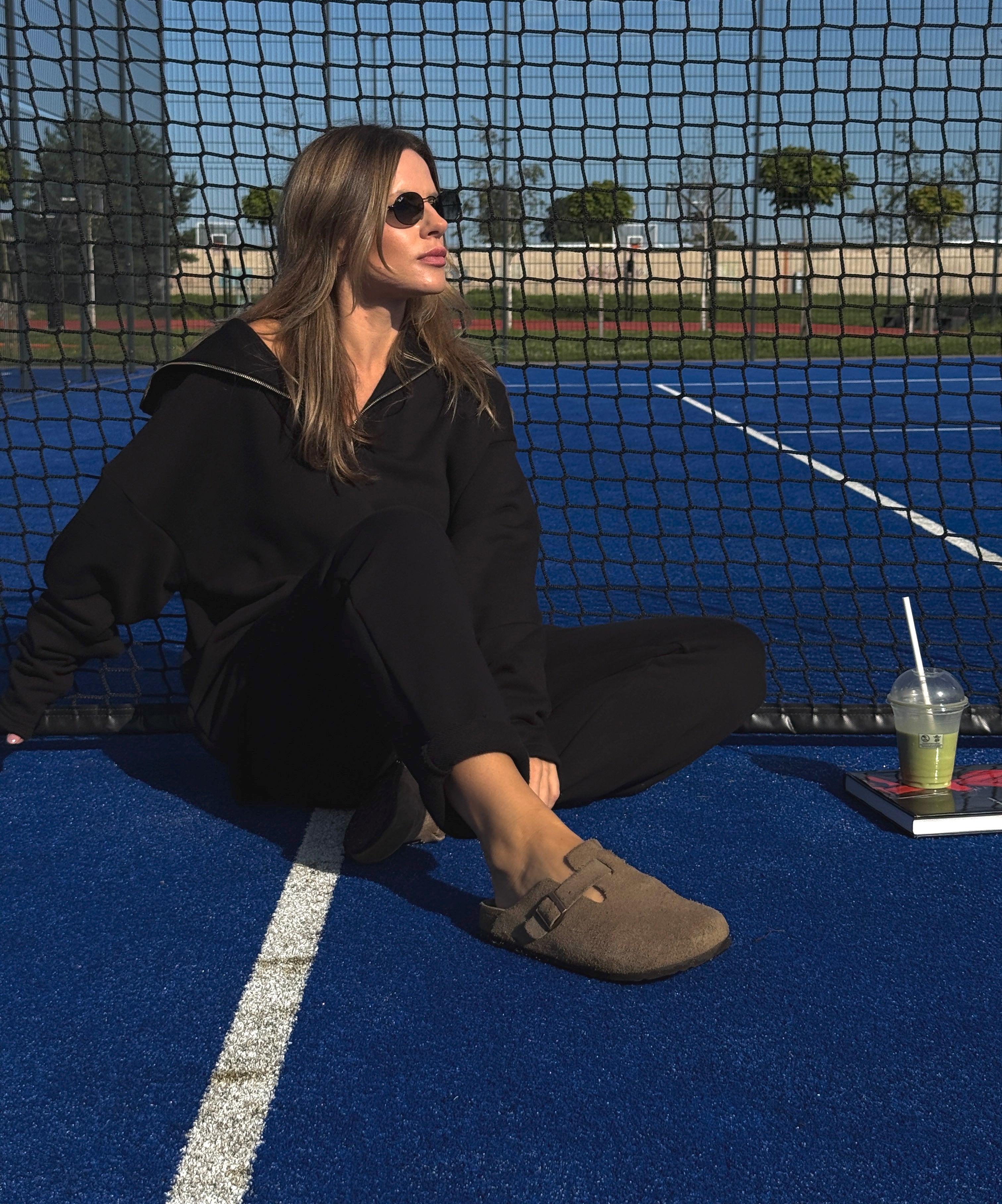 Laisvalaikio kostiumėlis Juoda